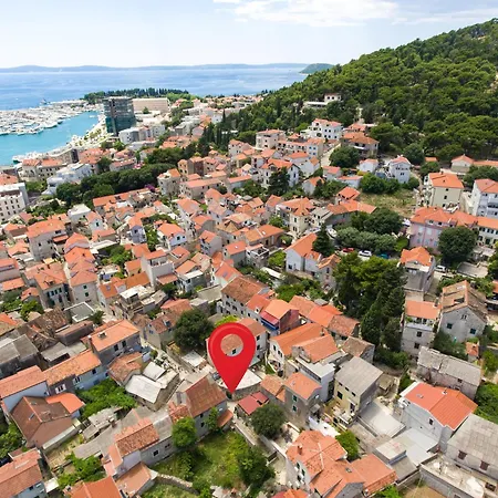 Charming 5 Min Walk From Old Town