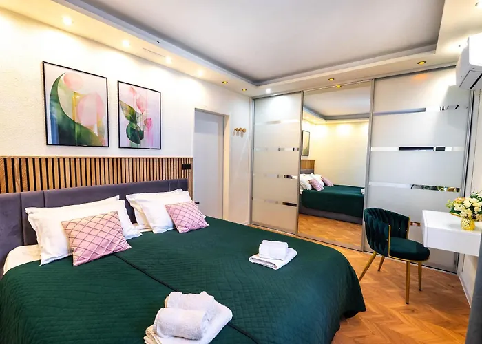 Apartmán Charming 5 Min Walk From Old Town *